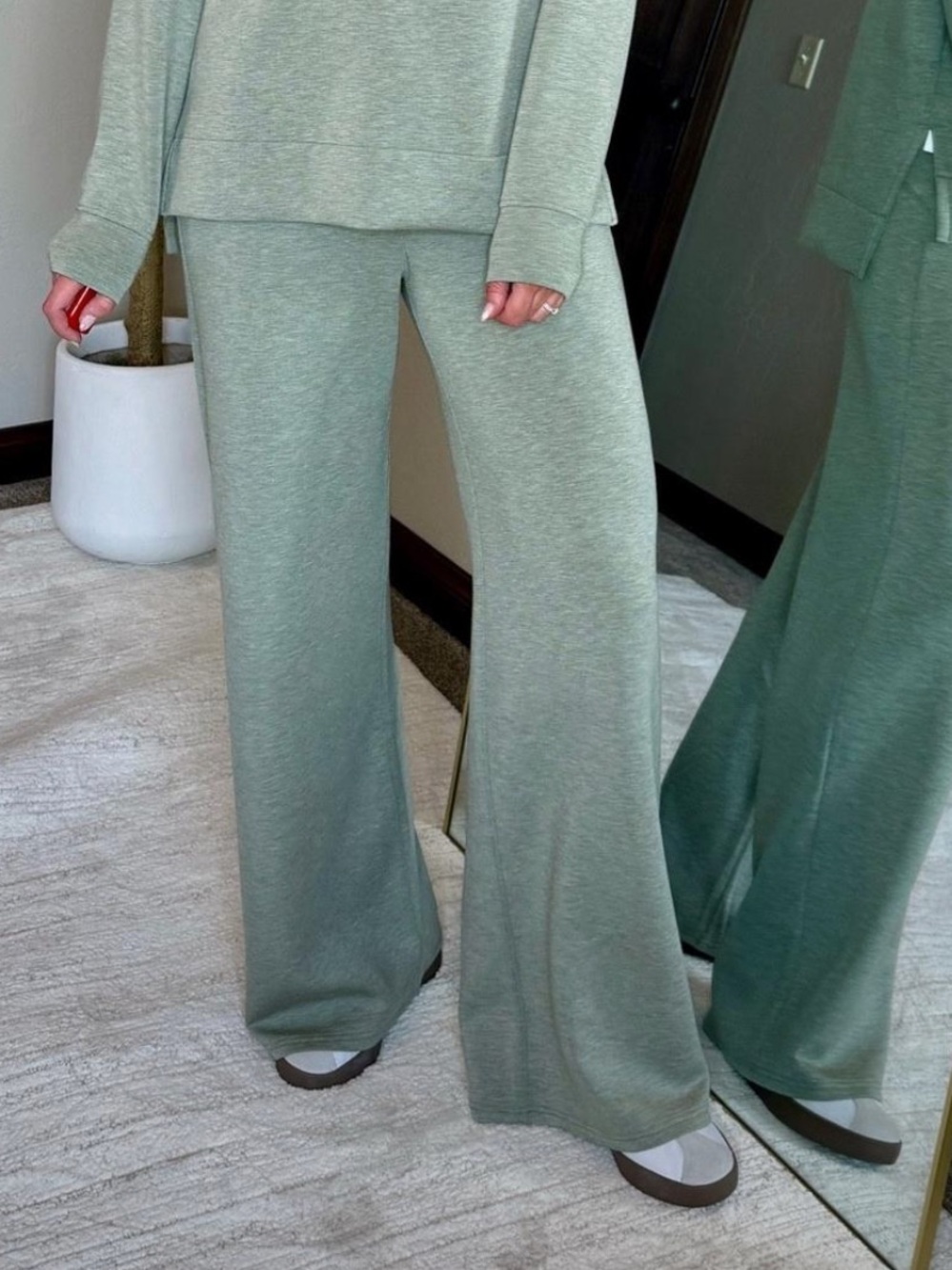 SPANX AirEssentials Wide Leg Pants